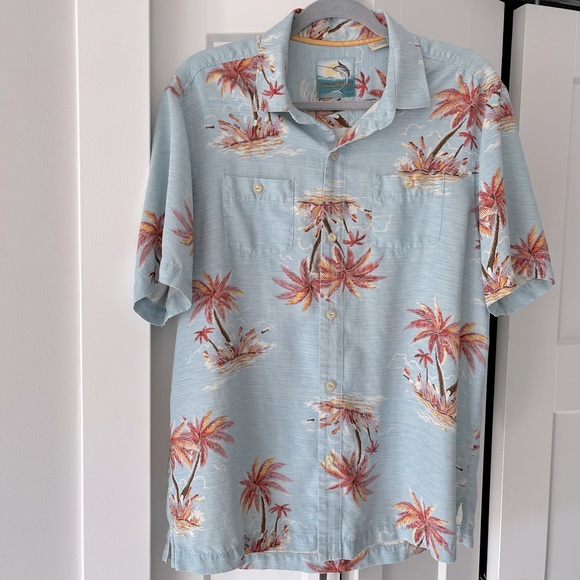 Tommy Bahama Men’s Short Sleeve Shirt 100% Silk Island Modern Fit Size Medium - Picture 1 of 8